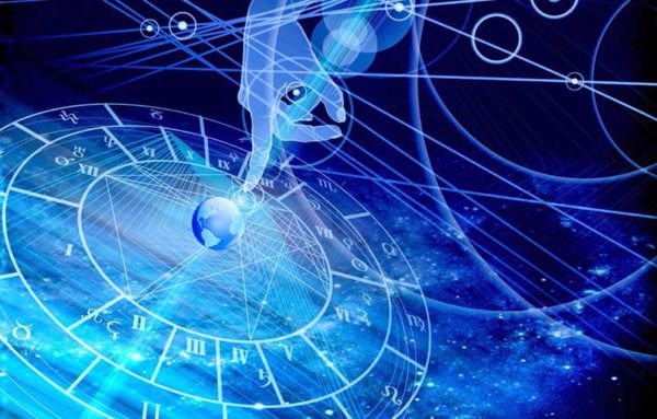 Знаки зодиака, которые являются актуальными в августе