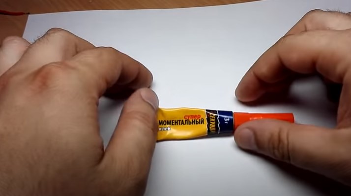 Чем можно растворить супер клей