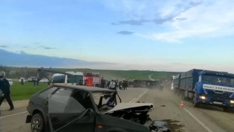 Врач рассказал о состоянии трех девочек, выживших после ДТП в Ставрополье