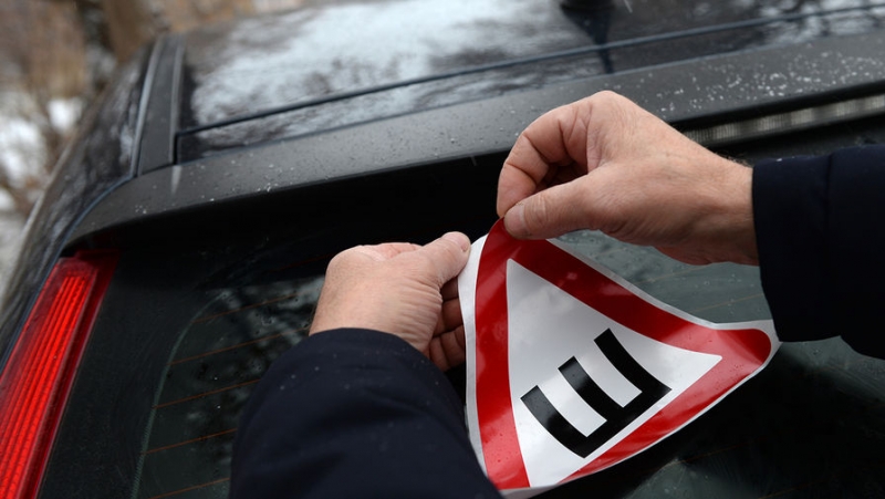 В России призвали ужесточить правила использования шипованных шин