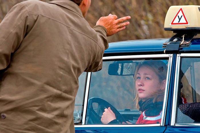 В Совфеде оценили идею вернуть в школы уроки вождения