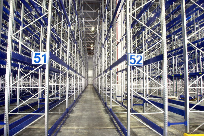 Монтаж стеллажных систем