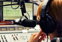 Как стать диджеем на радио — профессия радиодиджея
