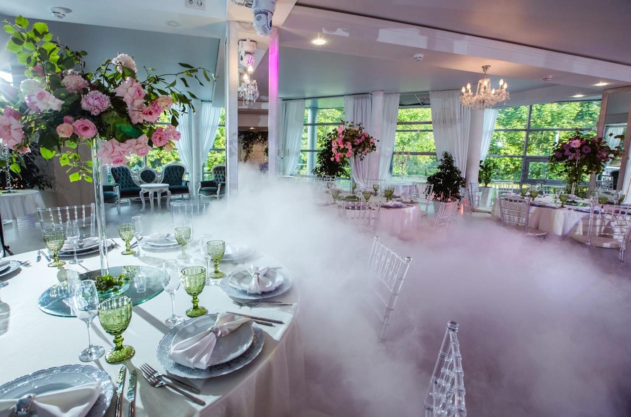 Рестораны и коттеджи для свадьбы в Санкт-Петербурге