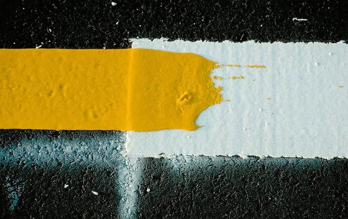 Краска для разметки: её особенности