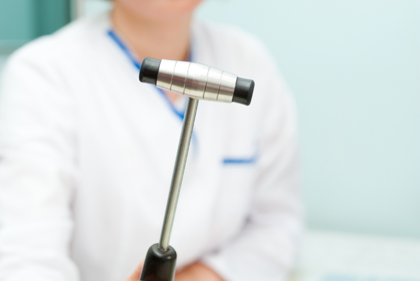 Что лечит врач невролог