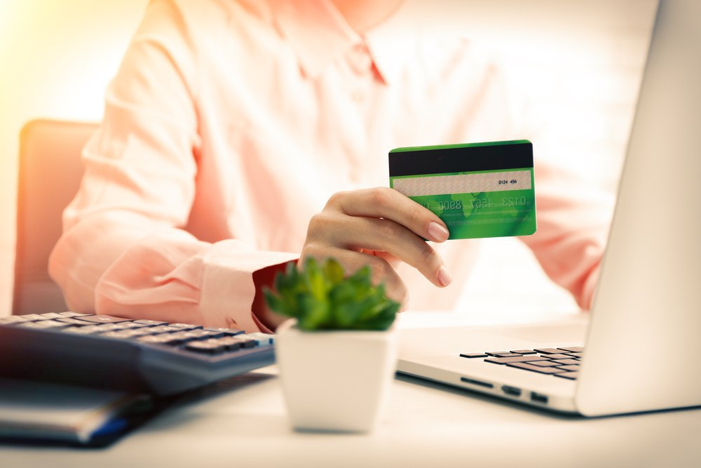 Стоит ли обращаться в МФО?