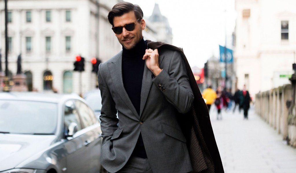 Когда и почему мужчине стоит обратиться к стилисту