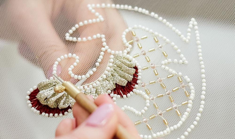 Люневильская вышивка: особенности работы люневильским крючком