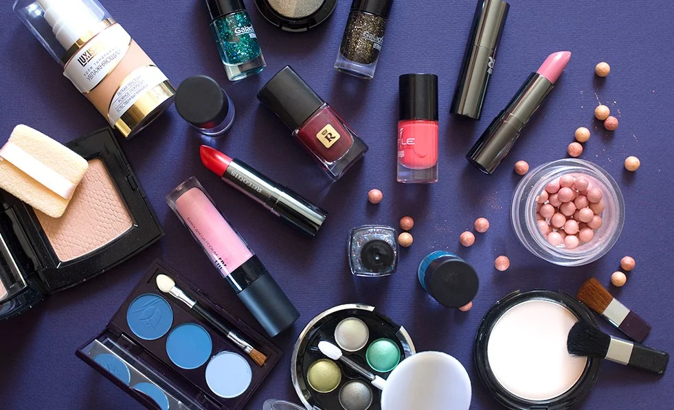 Что такое Фаберлик и чем они занимаются