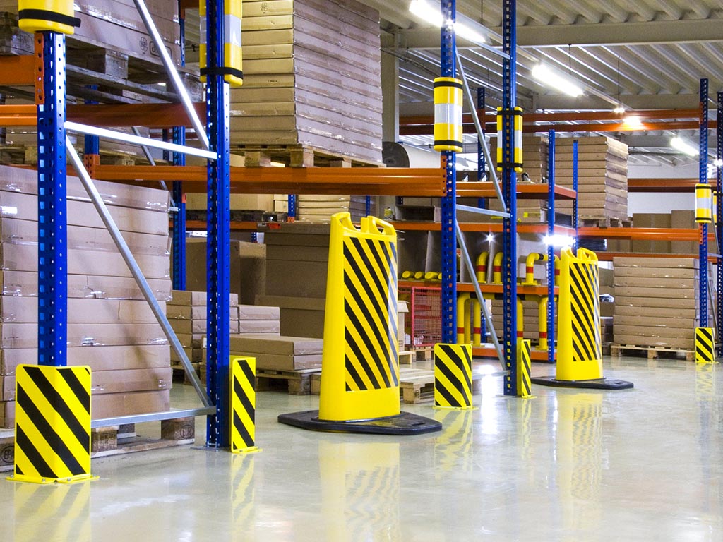 Оснащение складов для обеспечения безопасной работы