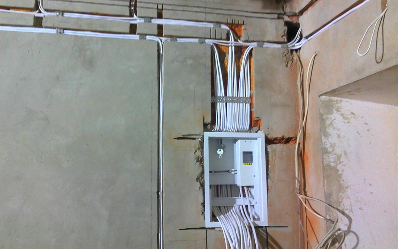 Что важно при монтаже электропроводки дома