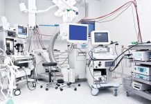 Как осуществляется комплексное оснащение медицинских учреждений