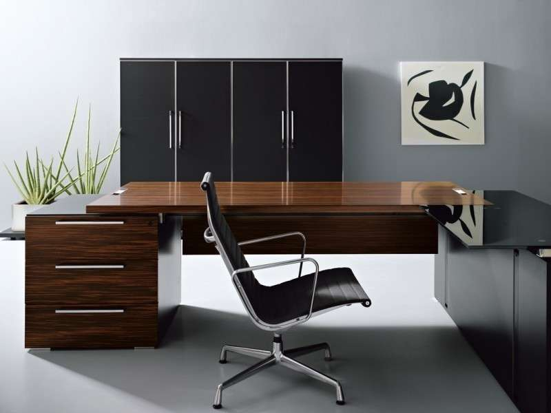 Как экономнее всего закупить мебель в офис?