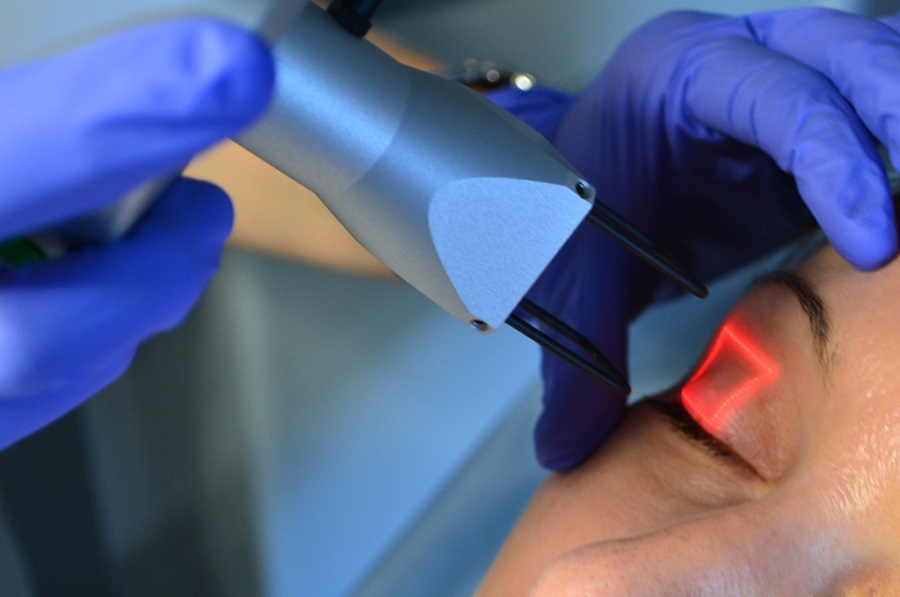 Как убрать синяки под глазами