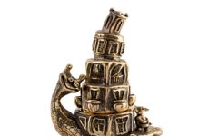 Настольные статуэтки: на какие праздники и кому можно подарить