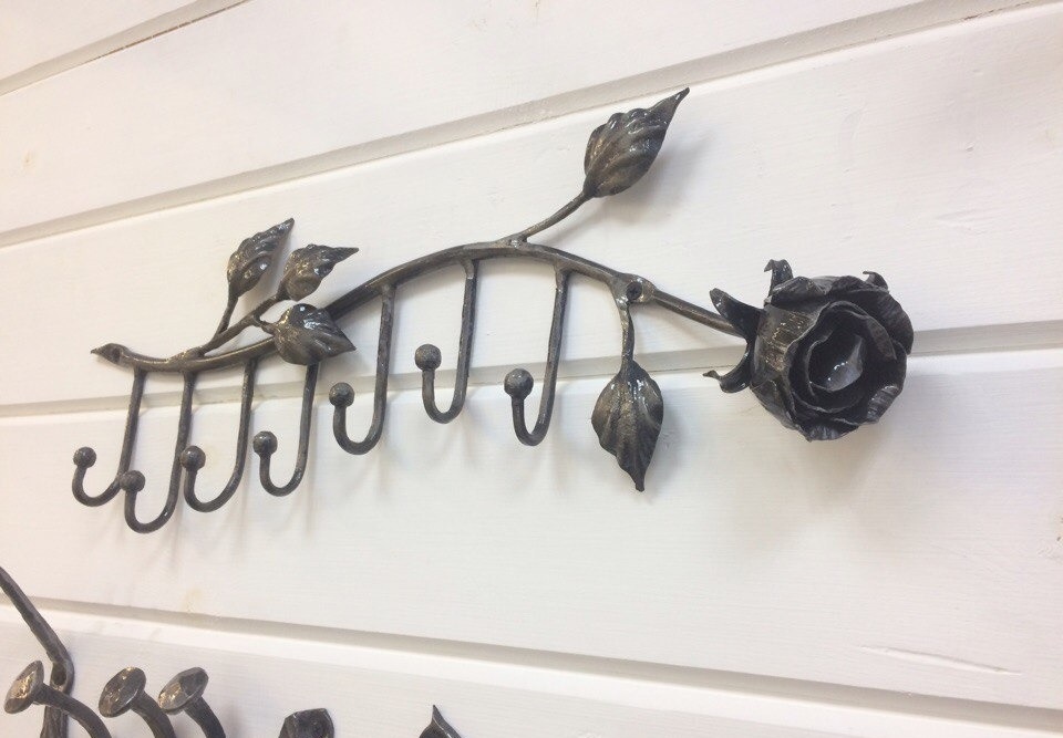 Эксклюзивные кованые вешалки для дома, офиса, ресторана