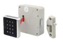 Электронные замки для камер хранения — надежный способ сохранить ценные вещи