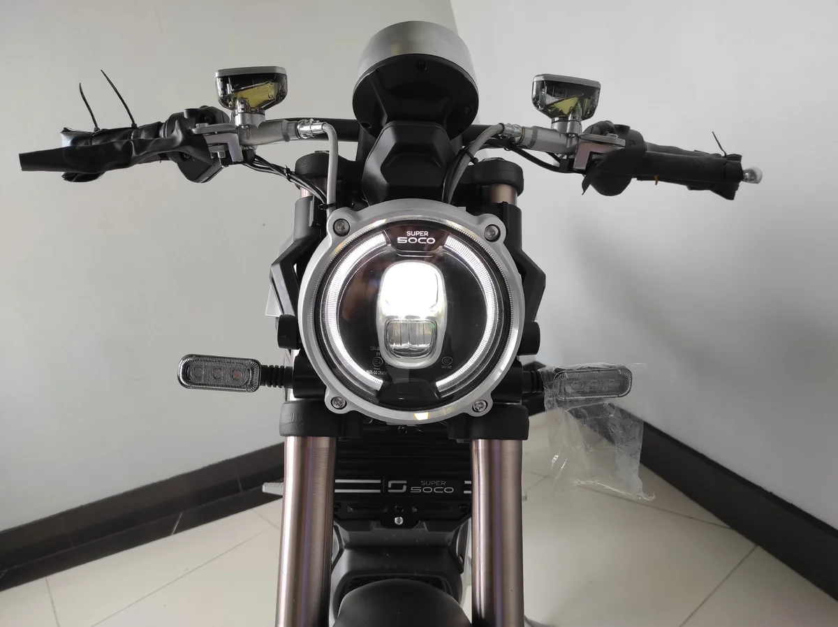 Электробайк Super SOCO TC Мах достойный конкурент бензиновым мотоциклам