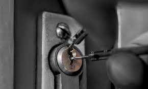 Разблокировка квартир и автомобилей в Москве: ваш надежный поставщик услуг