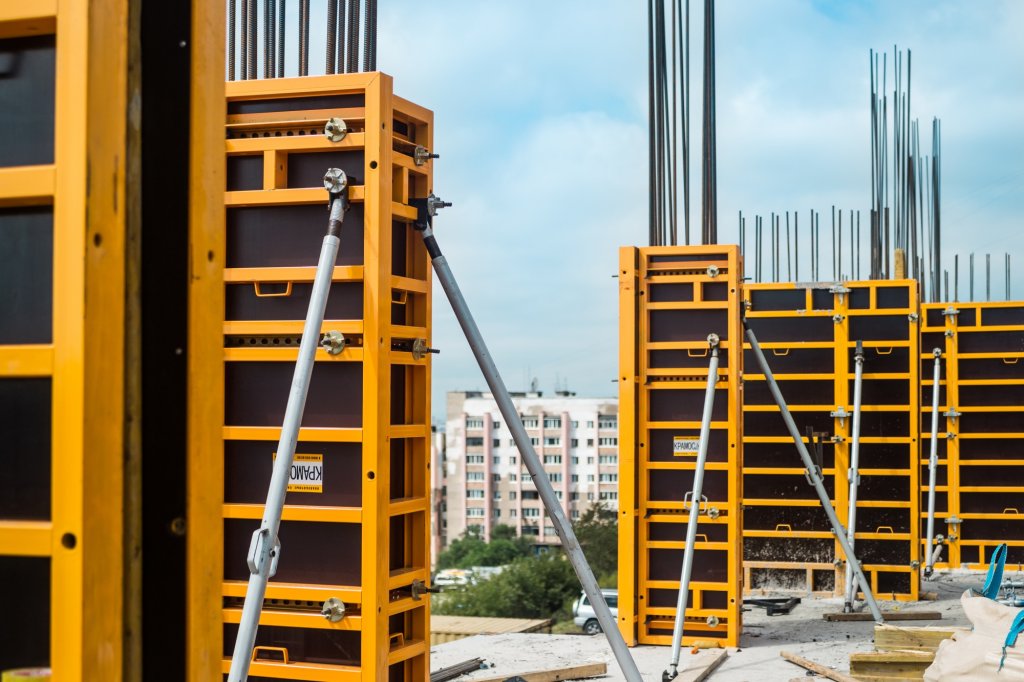 Преимущества и особенности аренды опалубки