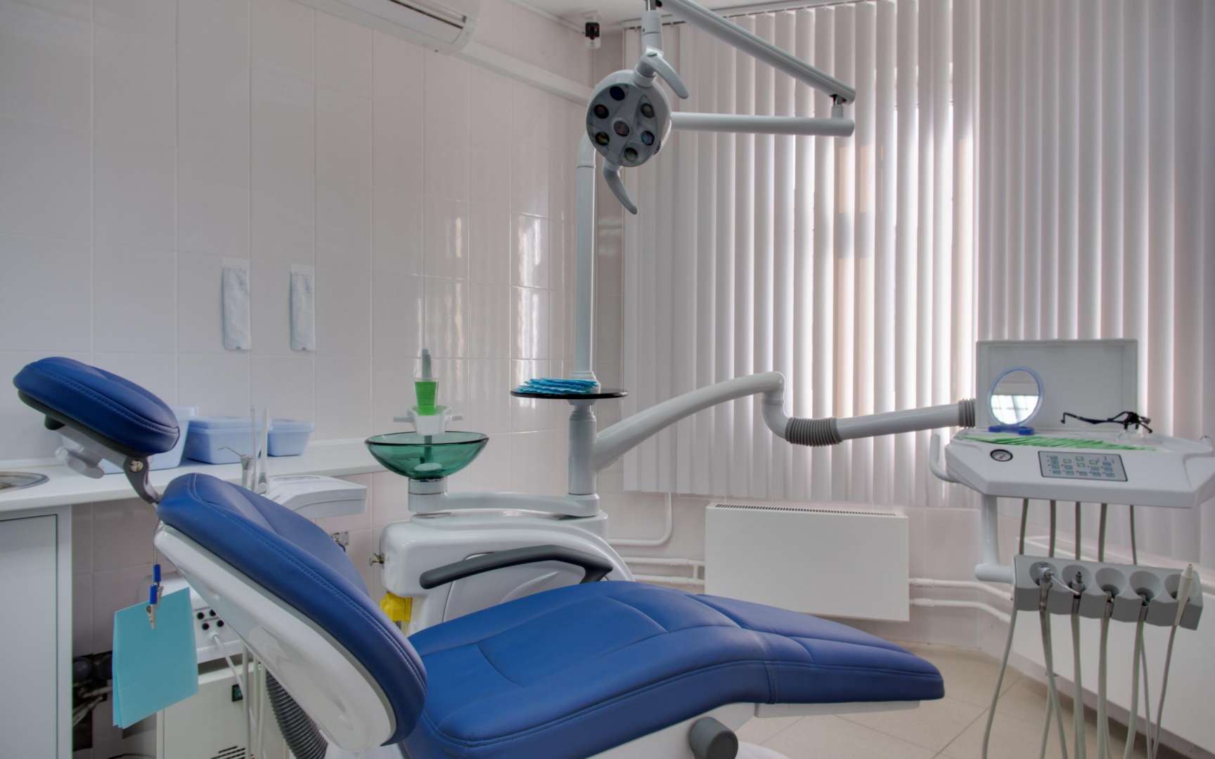 Выбор стоматологической клиники: ваш путеводитель по принятию правильного решения