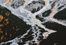 Укрепление крутых склонов и защита дорог от лавин