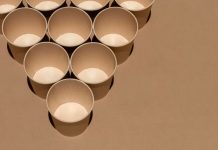 Варианты применения картонных тубусов в различных отраслях: от медицины до искусства