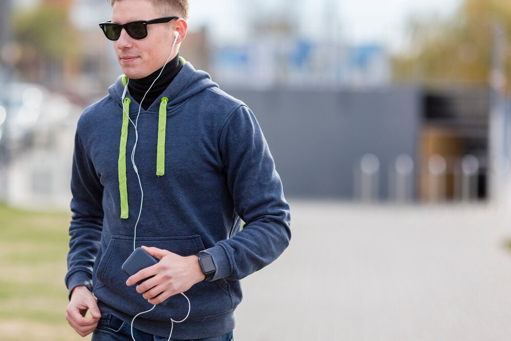 Мужские куртки для бега: Как выбрать идеальную?