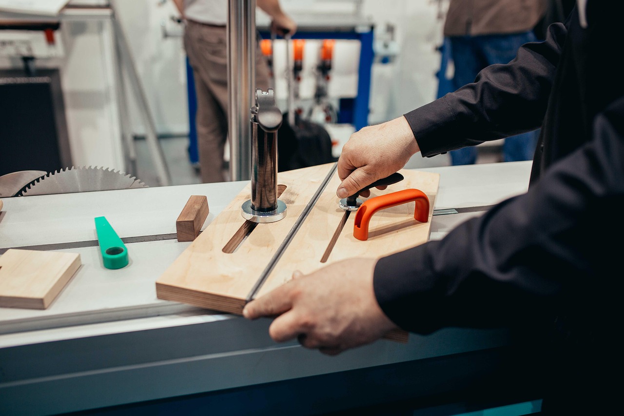 Недорогие пиломатериалы: Как выбрать качественные материалы для вашего проекта