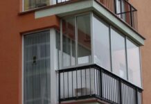 Как остеклить балкон без штрафов в 2025 году