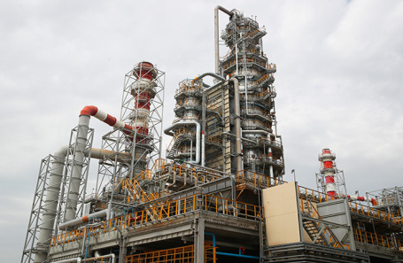 Аксенов: дефицит бензина в Крыму связан с нехваткой производства на российских НПЗ