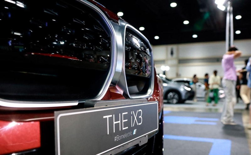 FT сообщила, что BMW представит новый внедорожник iX3 с «супермозгом»