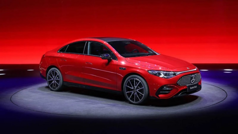 Mercedes-Benz представил удлиненный CLA в Китае