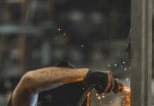 Обучение по охране труда: зачем это нужно и как не проспать важный момент