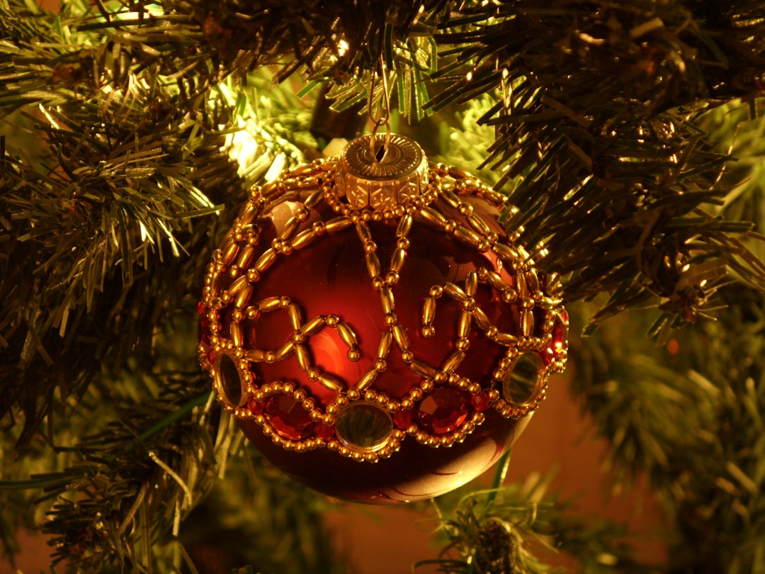 Самые знаменитые елочные шары в истории