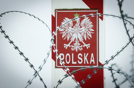 Польша закрыла границу с Белоруссией на неопределенный срок