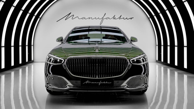 Представлен Mercedes-Maybach V12 Edition с эмблемами из золота