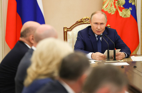 Путин: нам нужно не переохладить экономику и не подорвать денежно-кредитную политику