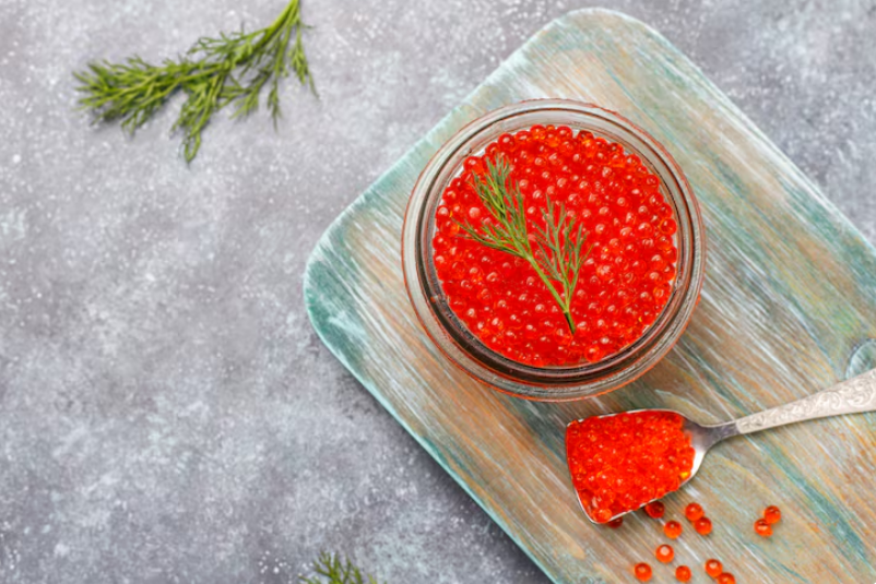 Заказать икру на дом: как превратить обычный вечер в праздник вкуса