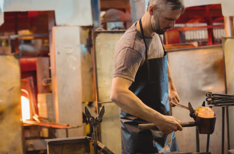 Литье на заказ: Как превратить идеи в реальные изделия