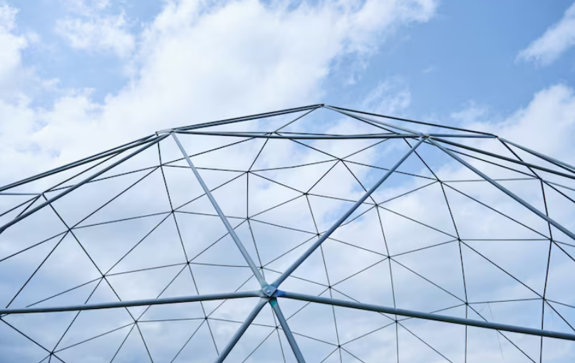 Крыша из стекла: окно в небо над головой