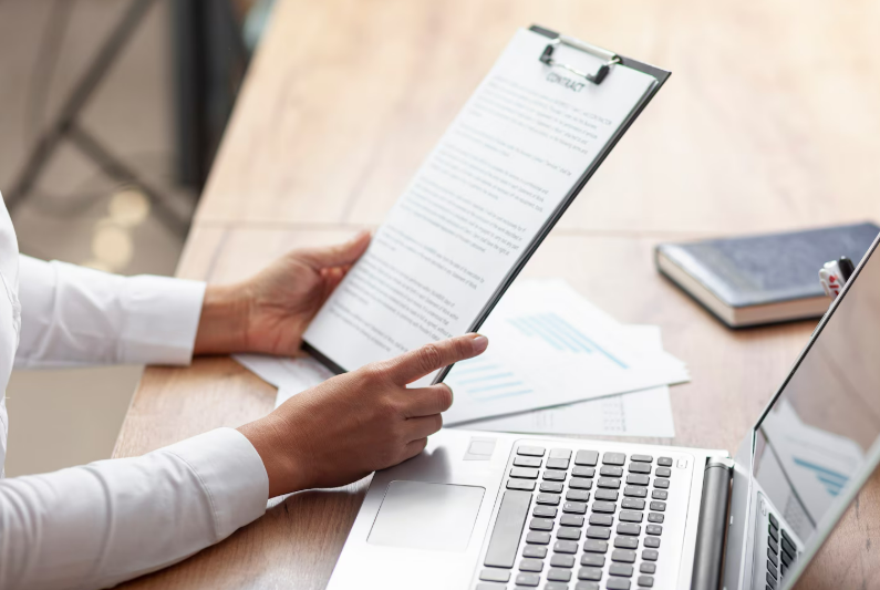 Распознавание документов: как превратить бумагу в цифру за секунды