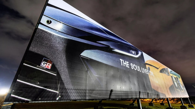 Новый суперкар от Toyota показали на первых тизерах