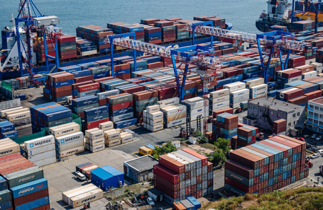 Россия повышает таможенные сборы впервые за 20 лет