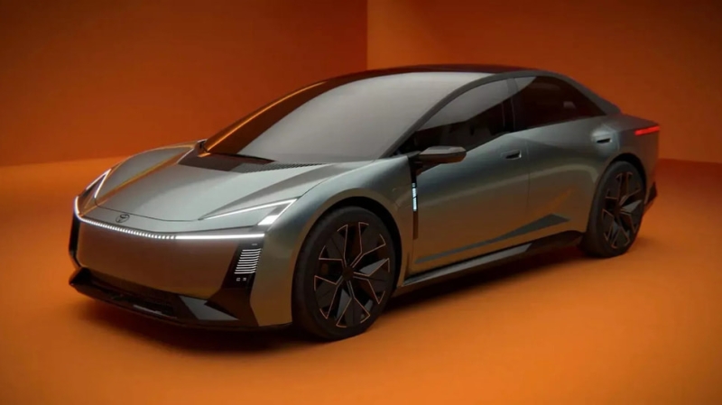 Toyota представила концепт Corolla нового поколения