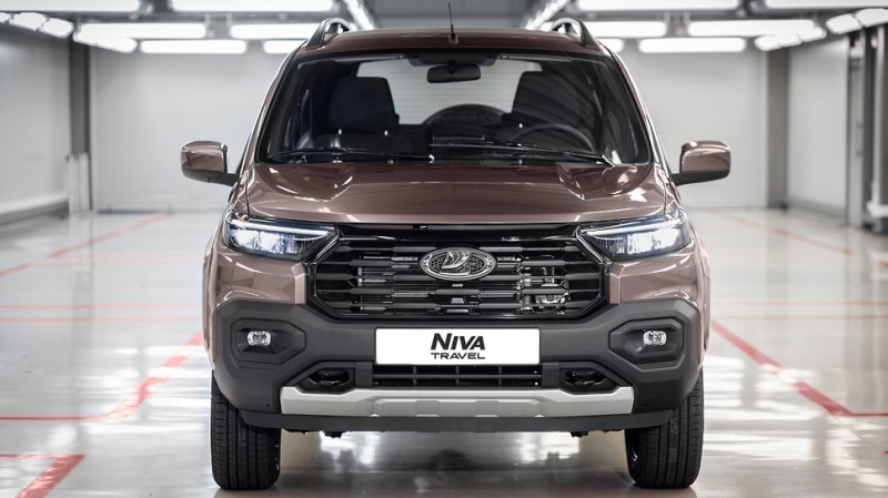 АвтоВАЗ раскрыл цену обновленного внедорожника Lada Niva Travel