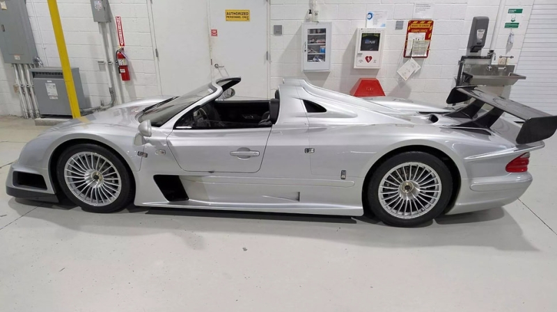 ФБР арестовало редкий суперкар Mercedes-Benz CLK-GTR за млн