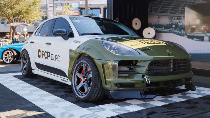Кроссовер Porsche Macan превратили в автомобиль для дрифта