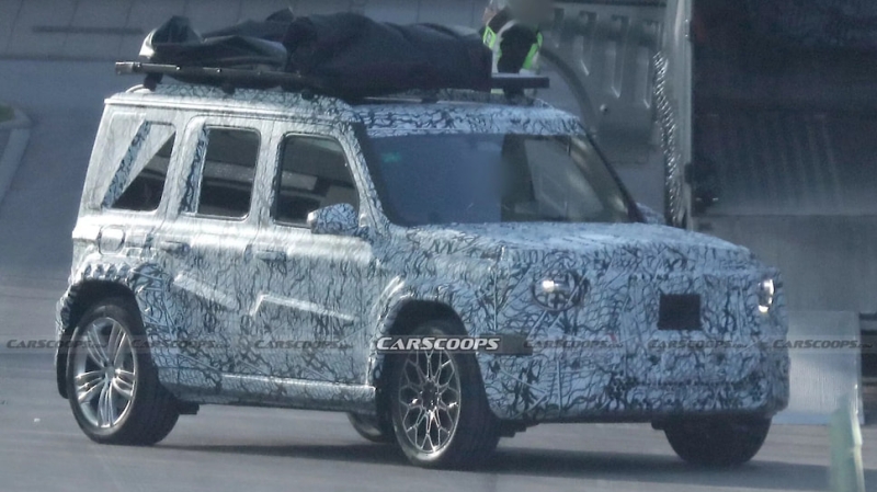 «Мини-Гелендваген» впервые попал на фото